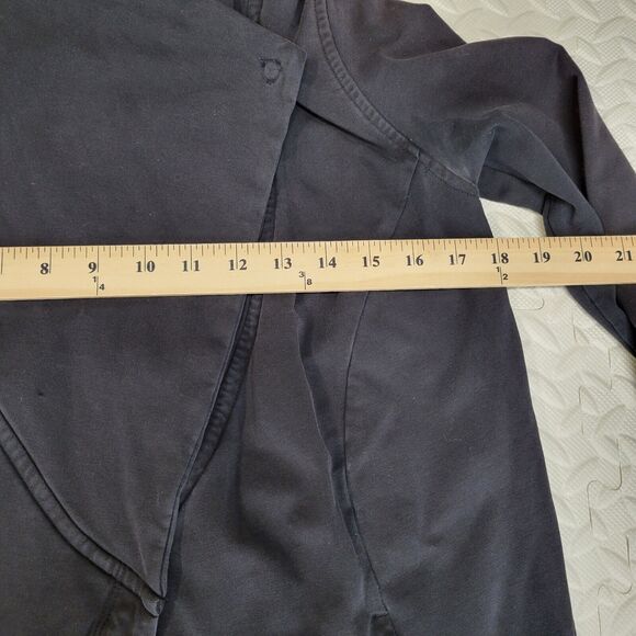 Lululemon "That's A Wrap" French Terry Tunic Jacket Size 4 Black Asymmetrical - Picture 10 of 11